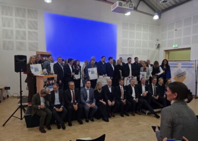 Abschlussbild: Sieger mit Jury 5